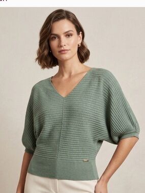 Olive Green Tahari Bubble Sleeve V Neck Knit Sweater Shirt Size S